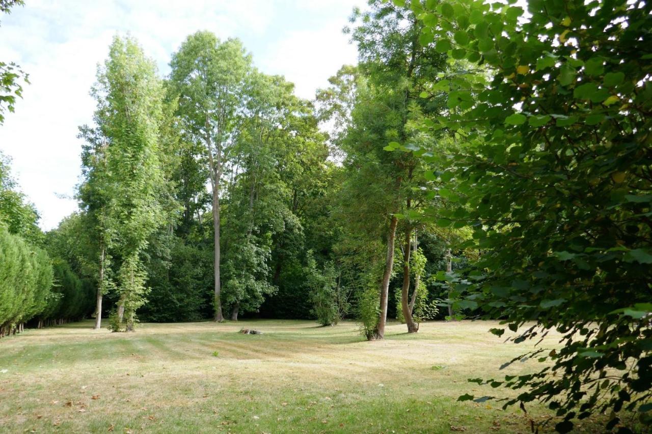 Le Manoir De Louviers Daire Dış mekan fotoğraf